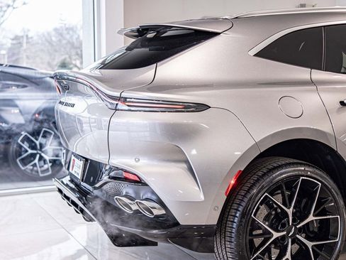 New 2026 Aston Martin DBX 707 image 12