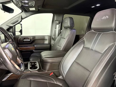 Certified 2023 Chevrolet Silverado 3500 High Country w/ Z71 Off-Road Package AWD/4WD image 22