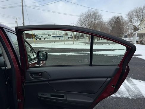 Used 2013 Subaru Impreza 2.0i image 17