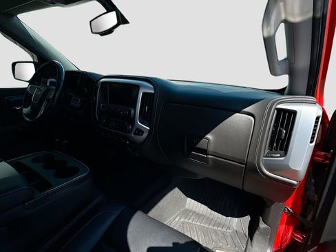 Used 2018 GMC Sierra 1500 SLT w/ SLT Premium Package AWD/4WD image 29