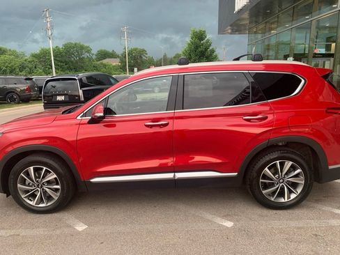 Used 2020 Hyundai Santa Fe SEL w/ Convenience + Premium Package AWD/4WD image 2