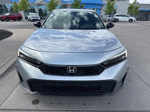 Certified 2025 Honda Civic Sport image 2