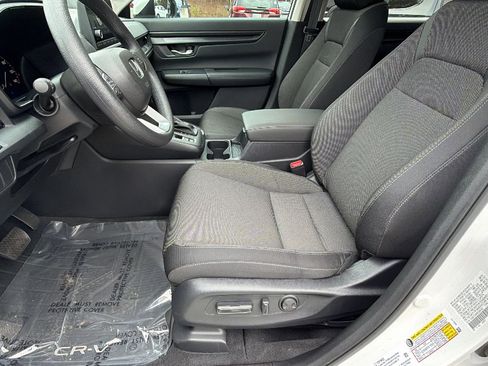 Used 2025 Honda CR-V EX image 16