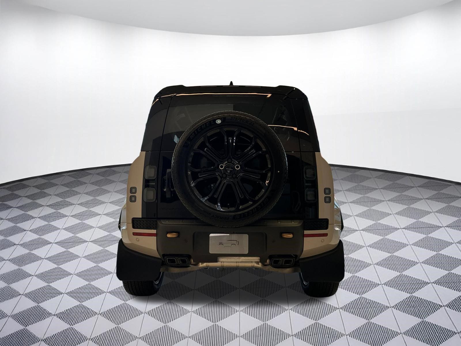 New 2026 Land Rover Defender 110 OCTA AWD/4WD image 9