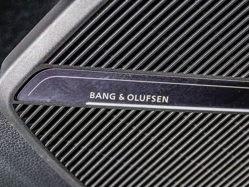 Used 2024 Audi SQ5 Premium Plus image 23