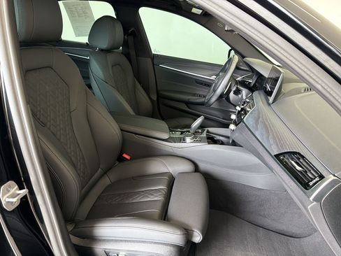 Used 2023 BMW 530i xDrive w/ M Sport Package AWD/4WD image 24