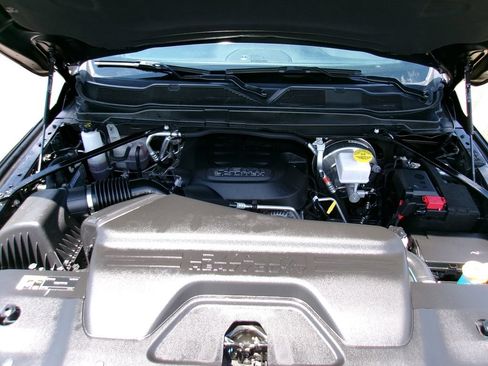 Certified 2026 RAM 2500 Big Horn AWD/4WD image 18