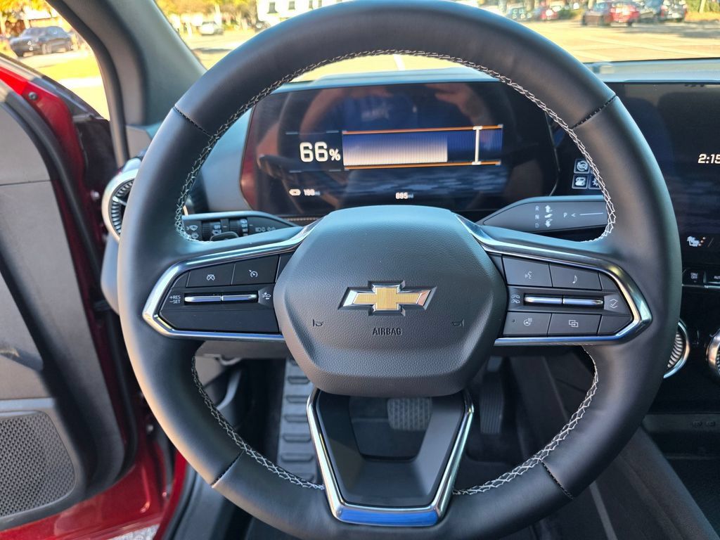 New 2025 Chevrolet Blazer EV LT AWD/4WD image 17