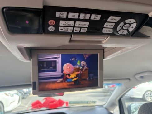 Used 2016 Honda Odyssey SE image 16