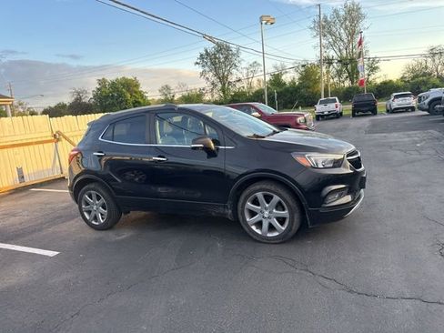 Used 2017 Buick Encore Preferred w/ Experience Buick Package FWD image 3
