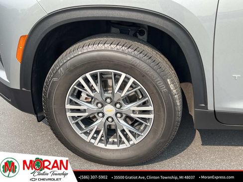 Certified 2024 Chevrolet Traverse LT FWD image 10