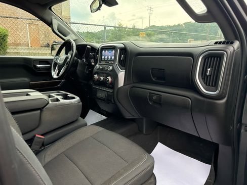 Used 2019 GMC Sierra 1500 Elevation w/ Elevation Value Package AWD/4WD image 23