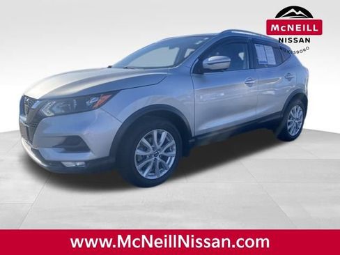 Used 2022 Nissan Rogue Sport SV w/ Technology Package image 3