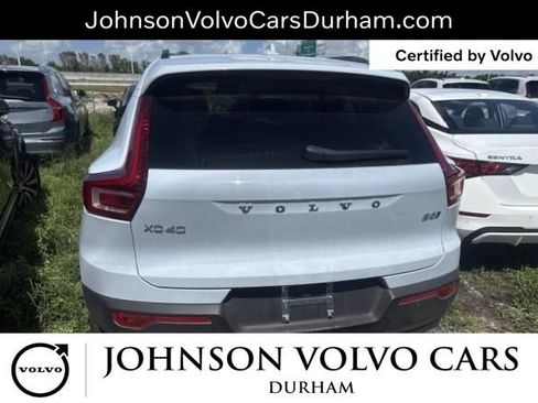 Used 2026 Volvo XC40 B5 Plus w/ Protection Package Premier AWD/4WD image 5