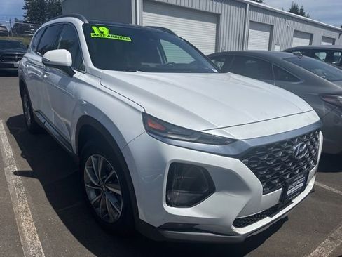Used 2019 Hyundai Santa Fe AWD image 5