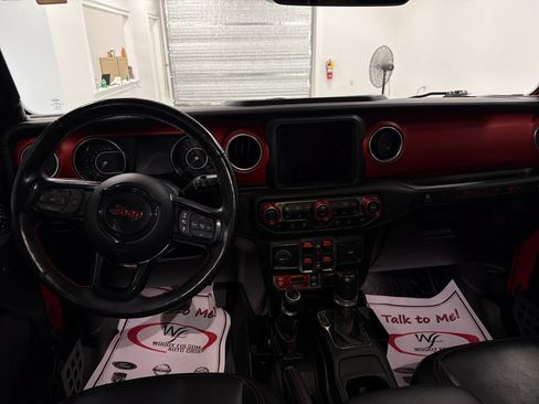 Used 2021 Jeep Wrangler Unlimited Rubicon AWD/4WD image 12