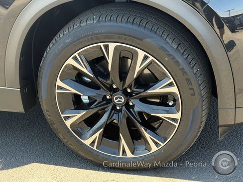 Certified 2025 MAZDA CX-90 Plug-In Hybrid w/ Premium Plus AWD/4WD image 11