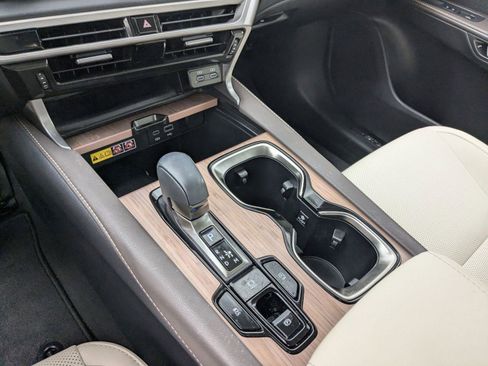 Certified 2024 Lexus RX 350 Premium w/ Accessory Package (K3) FWD image 15