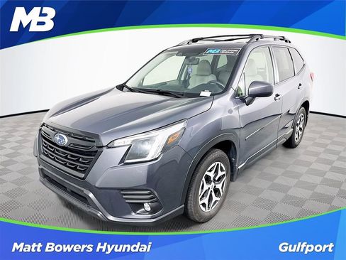 Used 2024 Subaru Forester Premium image 1