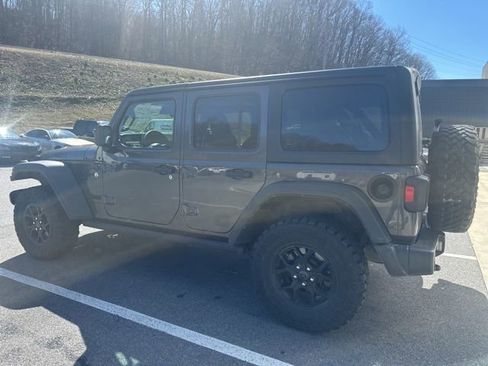 Used 2024 Jeep Wrangler Willys image 8