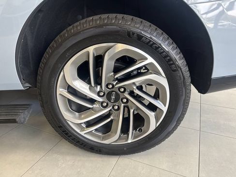 Used 2025 Lincoln Navigator Reserve AWD/4WD image 29