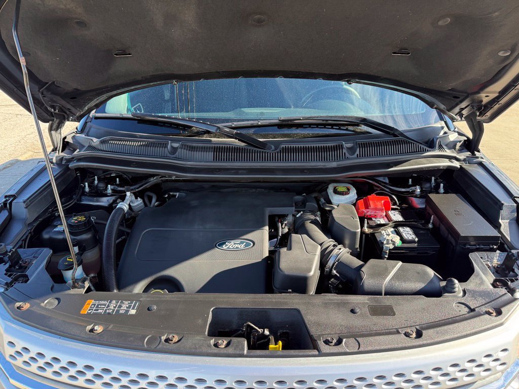 Used 2015 Ford Explorer XLT FWD image 13