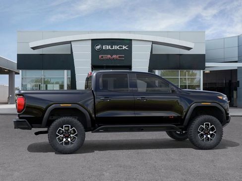 New 2026 GMC Canyon AT4X w/ LPO, Black Badging Package AWD/4WD image 5