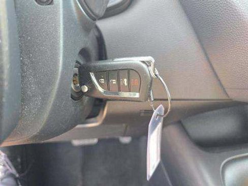 Used 2025 Toyota Corolla LE FWD image 7