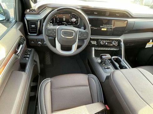 New 2026 GMC Sierra 1500 Denali image 12