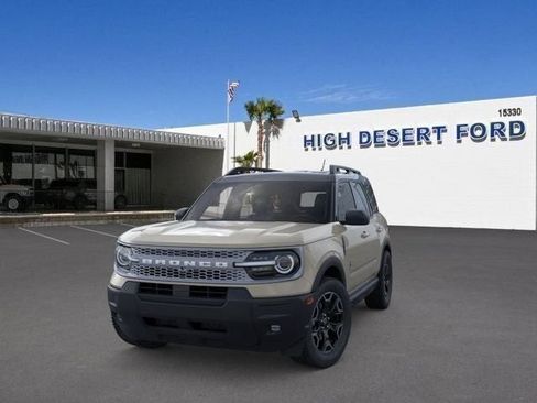 New 2025 Ford Bronco Sport Outer Banks AWD/4WD image 2
