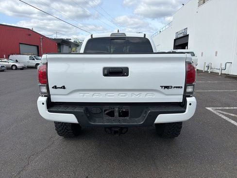 Used 2018 Toyota Tacoma TRD Pro image 8