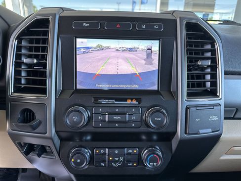 Used 2020 Ford F250 XLT w/ XLT Value Package RWD image 14