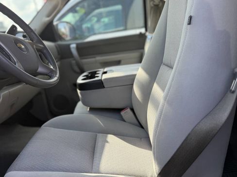 Used 2013 Chevrolet Silverado 1500 LT image 10