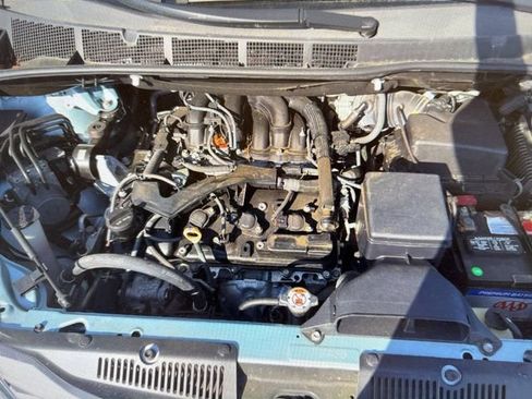 Used 2017 Toyota Sienna XLE w/ XLE Navigation Package FWD image 18
