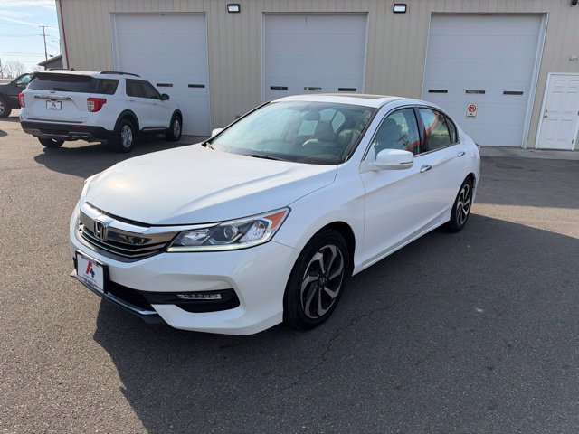 Used 2017 Honda Accord EX-L image 7