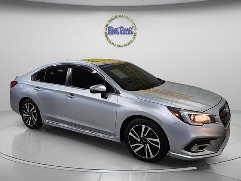 Used 2018 Subaru Legacy 2.5i Sport AWD/4WD image 9