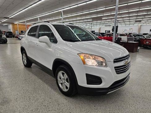 Used 2015 Chevrolet Trax LT w/ LPO, Cargo Package image 3