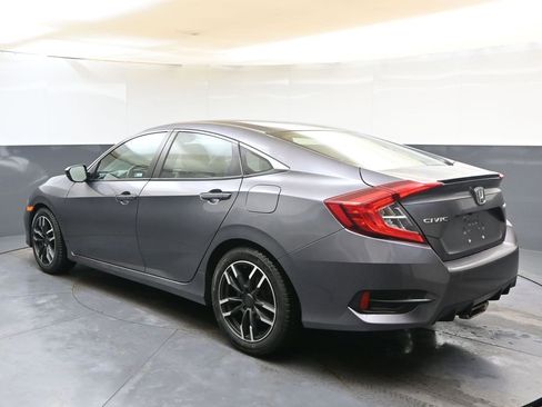 Used 2019 Honda Civic Sport image 3