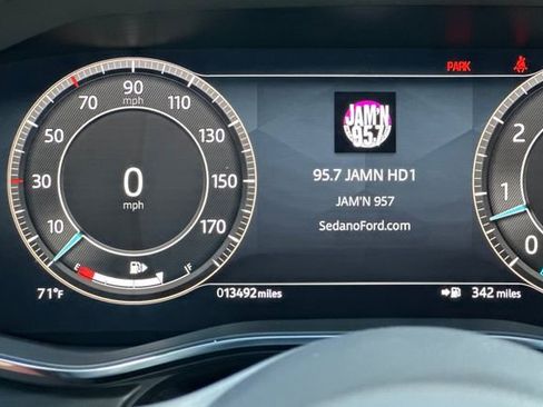 Certified 2024 Jaguar F-PACE R-Dynamic S image 26