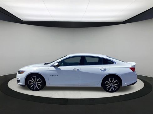 Used 2024 Chevrolet Malibu RS w/ LPO, Floor Liner Package FWD image 5