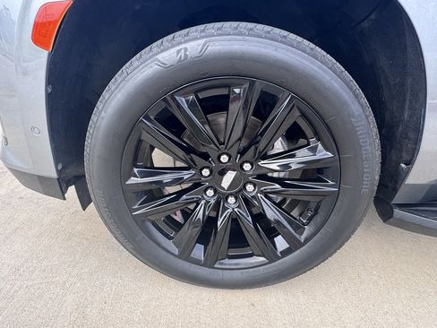 Used 2021 Cadillac Escalade Sport image 9