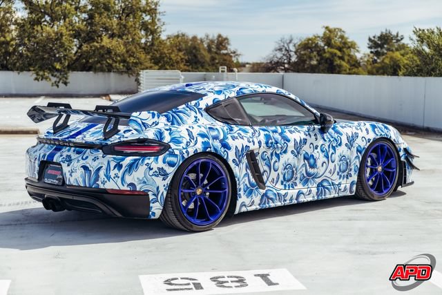 Used 2018 Porsche 718 Cayman RWD image 5