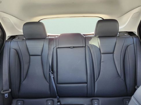 Used 2025 Buick Envision Preferred AWD/4WD image 28