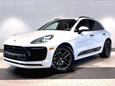 Used 2026 Porsche Macan Turbo AWD/4WD image 1