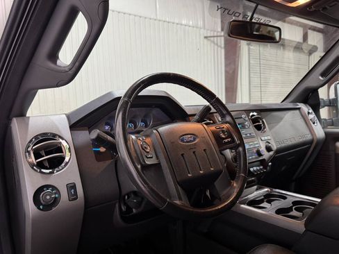 Used 2012 Ford F250 Lariat w/ Chrome Pkg AWD/4WD image 4