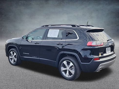 Used 2022 Jeep Cherokee Limited image 9