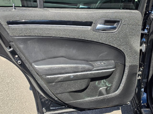 Used 2023 Chrysler 300 Touring w/ Sport Appearance Package RWD image 23