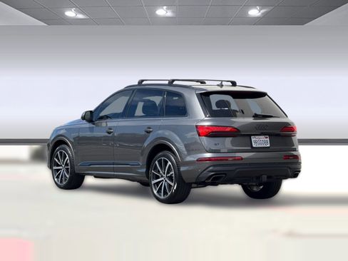 Used 2025 Audi Q7 2.0T Premium Plus w/ Premium Plus Package AWD/4WD image 3