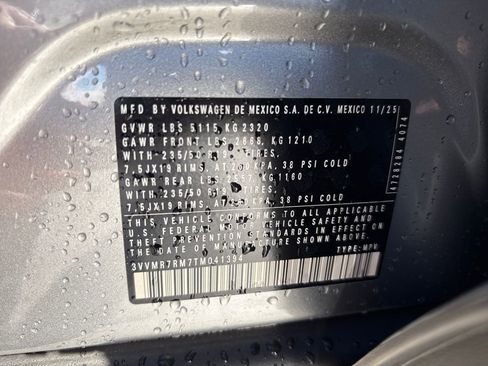 New 2026 Volkswagen Tiguan SE image 29