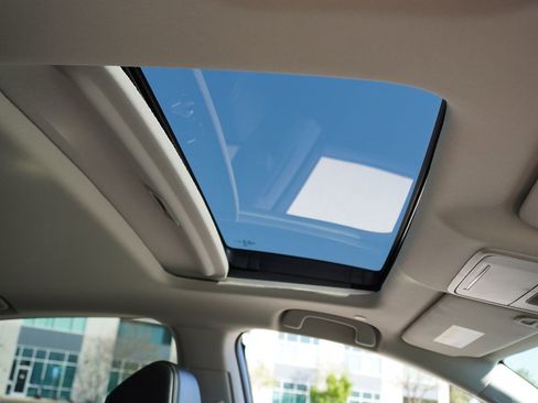 Used 2024 Honda Accord EX-L image 16